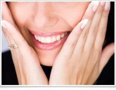 歯並びのよい女性